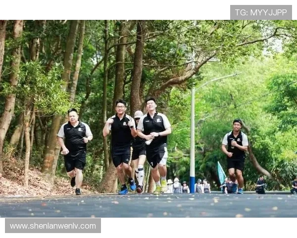 深圳乒乓球队耐力革命引发热议助力运动员全面提升竞技水平与表现 深圳乒乓球队耐力革命引发热议助力运动员全面提升竞技水平与表现