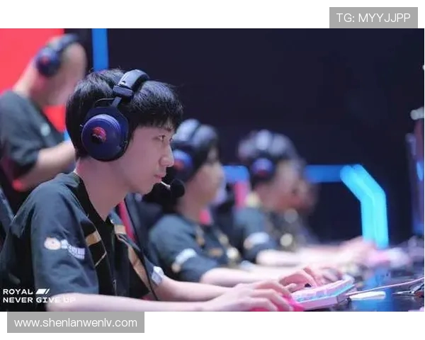 赛后复盘：RNG与LNG选手个人能力对比分析与精彩瞬间回顾